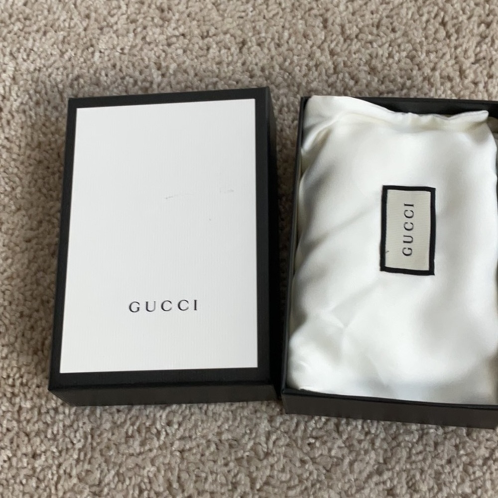 New Gucci limited edition marmont black velvet MINI wallet with crystals - Picture 12 of 12